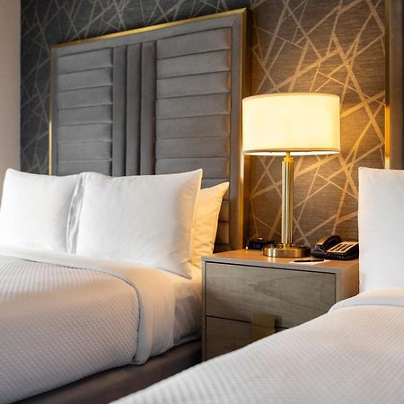 The Chateau Grande Hotel Ист-Брунсвик Экстерьер фото